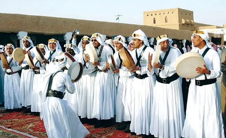 قبيلة آل عوفي في عمان | النسب والتاريخ وأماكن التواجد