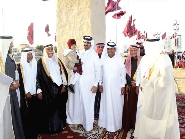 قبيلة آل بوعينين في قطر | تاريخ عريق وجذور بحرية في قلب الخليج العربي